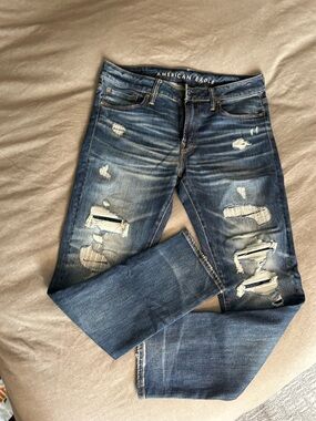 American Eagle Outfitters Men’s Ripped Slim Straight Blue Jeans